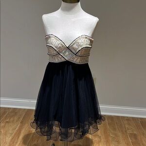 - Blondie Nights cream/ navy tulle embellishes strapless special occasion 1